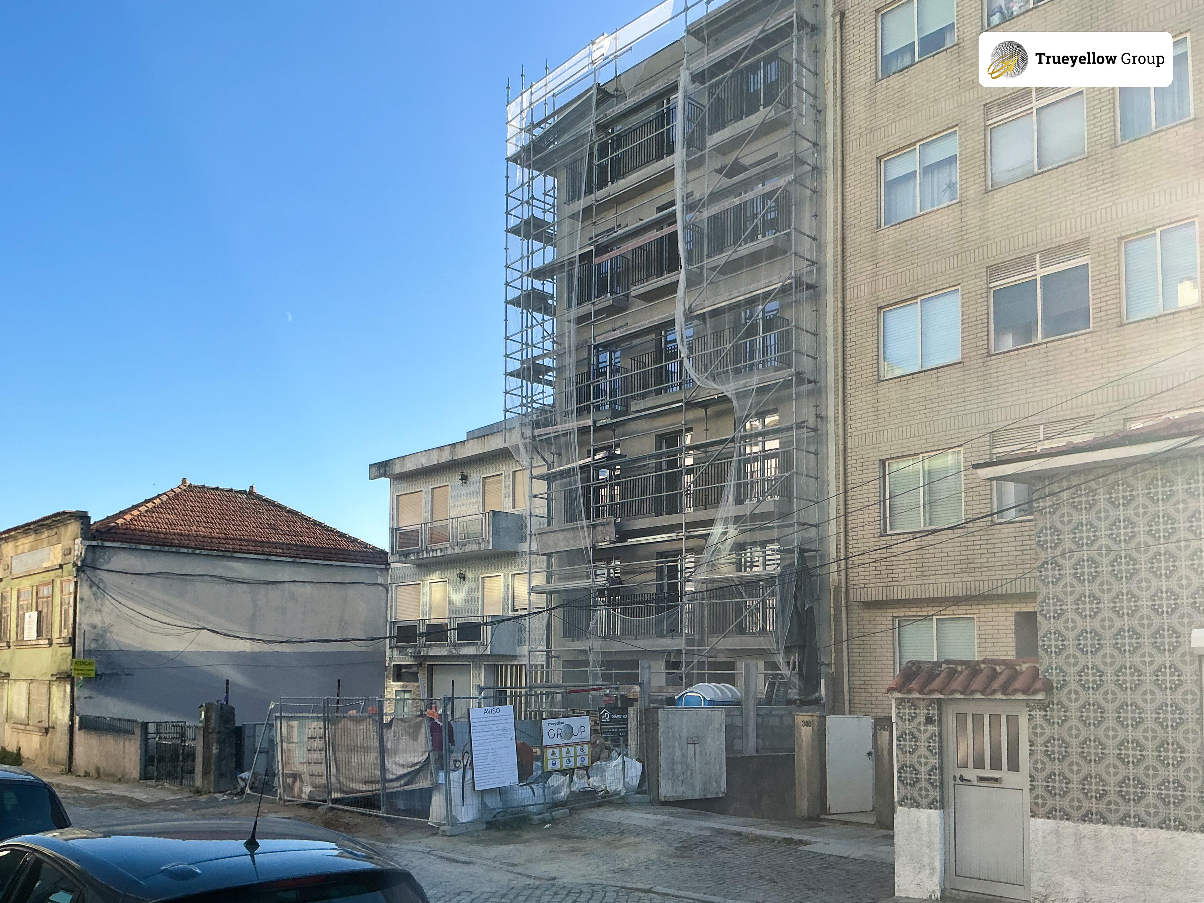 Construção de Edifício de Habitação Coletiva VISO - Zona Industrial do Porto - TRUEYELLOW Engenharia e Construção - Image# 1